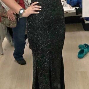 EUC prom dress. Worn 1x. Size 6. Nightway dress. Prom, wedding, dinner dress.